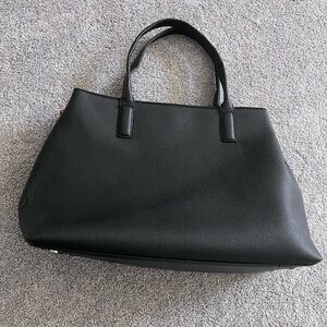 Urban Expressions Black and Gold Tote Bag with Structured Design